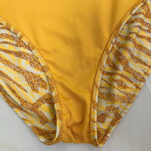 aerie Sz M Twist Front Cut Out One Piece Full Coverage Swimsuit Orange Yellow - Picture 12 of 16